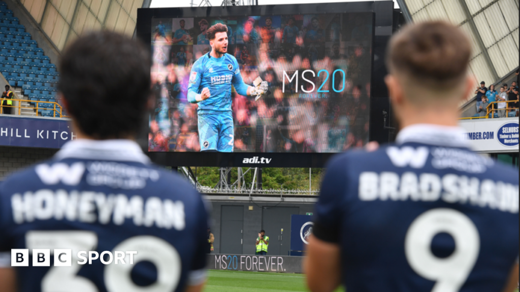 Millwall players pay tribute to their former goalkeeper Matija Sarkic at The Den